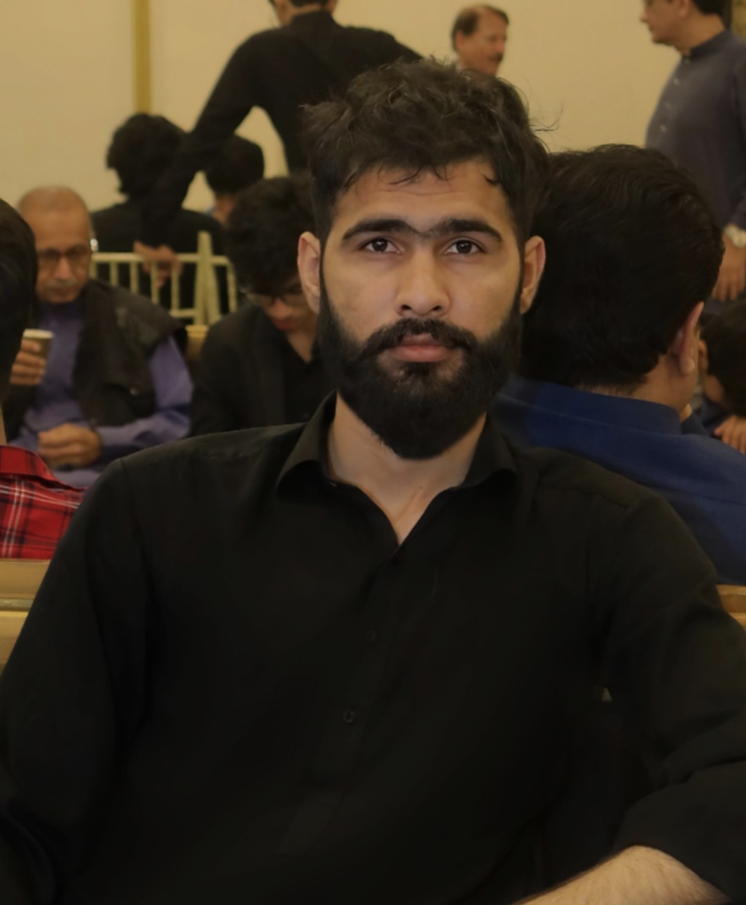 zulkaif-riaz-latest-image